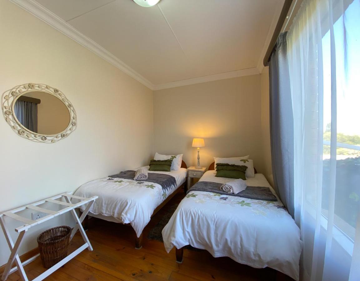 Bob Bouwer Sea View Apartment Bayview Екстериор снимка