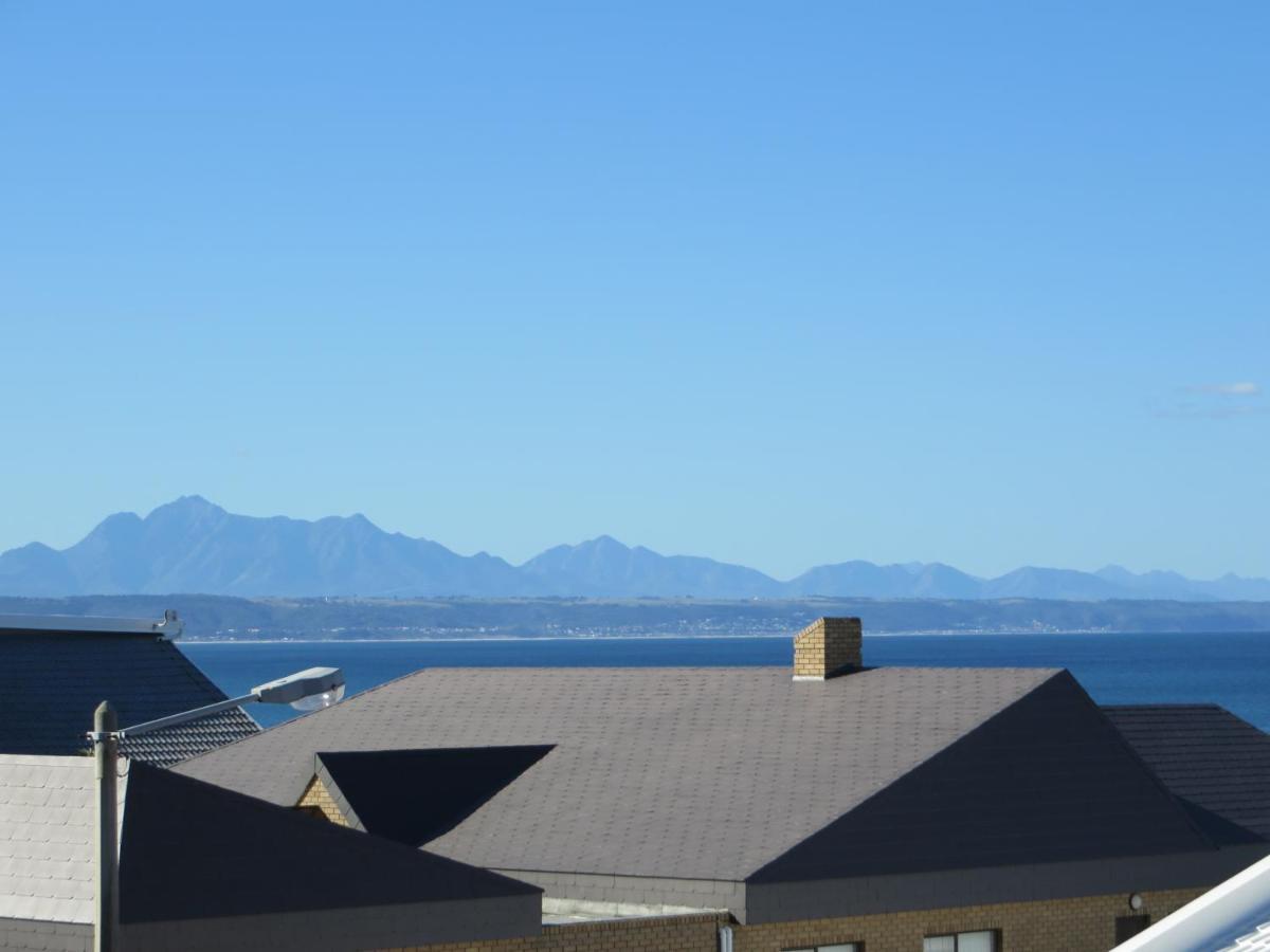 Bob Bouwer Sea View Apartment Bayview Екстериор снимка